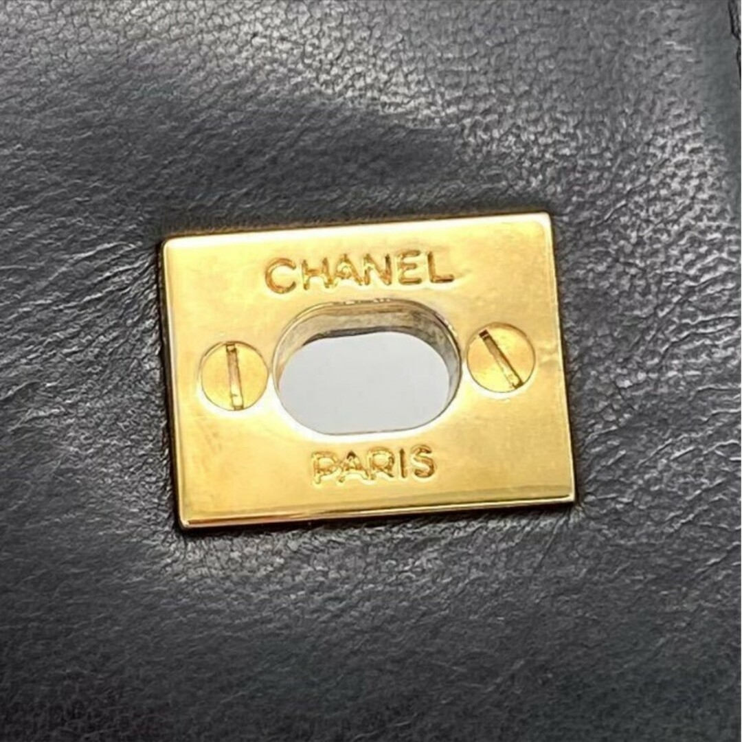 CHANEL - 正規品CHANELバッグ シリアルナンバーシールあります CHANEL - 正規品CHANELバッグ シリアルナンバーシールあります