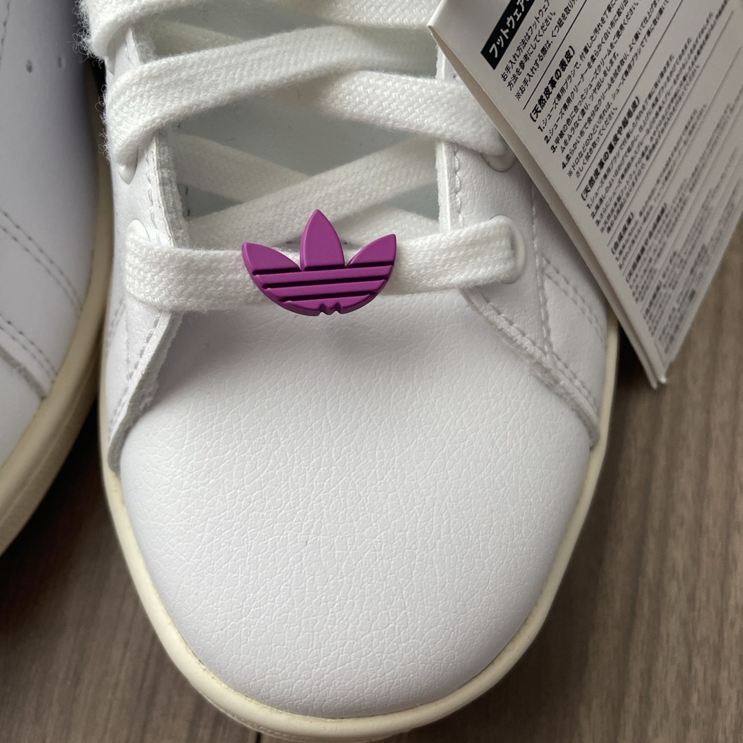 adidas - adidas スタンスミス 新品、タグ付きの通販 by ちなち adidas - adidas スタンスミス 新品、タグ付きの通販 by ちなち