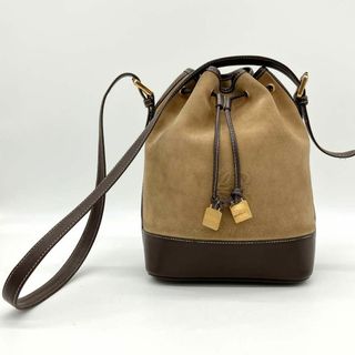 ぽめ様 極美品 LOEWE ロエベ 巾着 ショルダーバッグ アナグラム レザー ぽめ様 極美品 LOEWE ロエベ 巾着 ショルダーバッグ アナグラム レザー