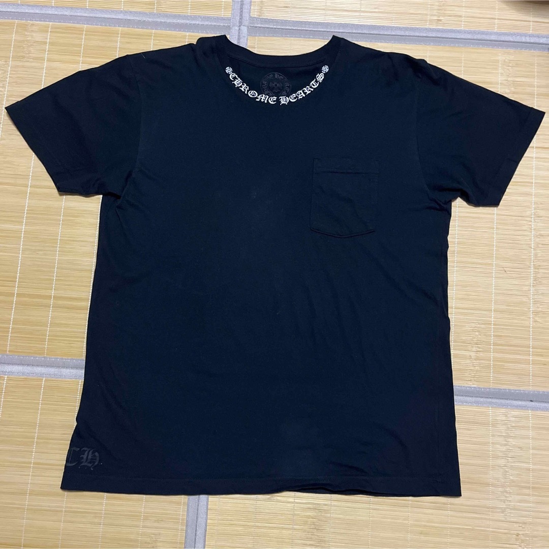 在庫わずか◆【Chrome Hearts】neck logo ホースシュー Tシャツ Chrome Hearts - CHROME HEARTS Neck Logo tシャツ ホースシュー