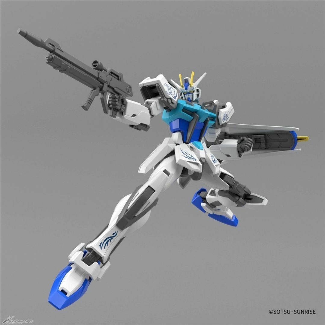 BANDAI - バンダイ 海外限定 EG ストライクガンダム 青龍破乾 BANDAI - バンダイ 海外限定 EG ストライクガンダム 青龍破乾