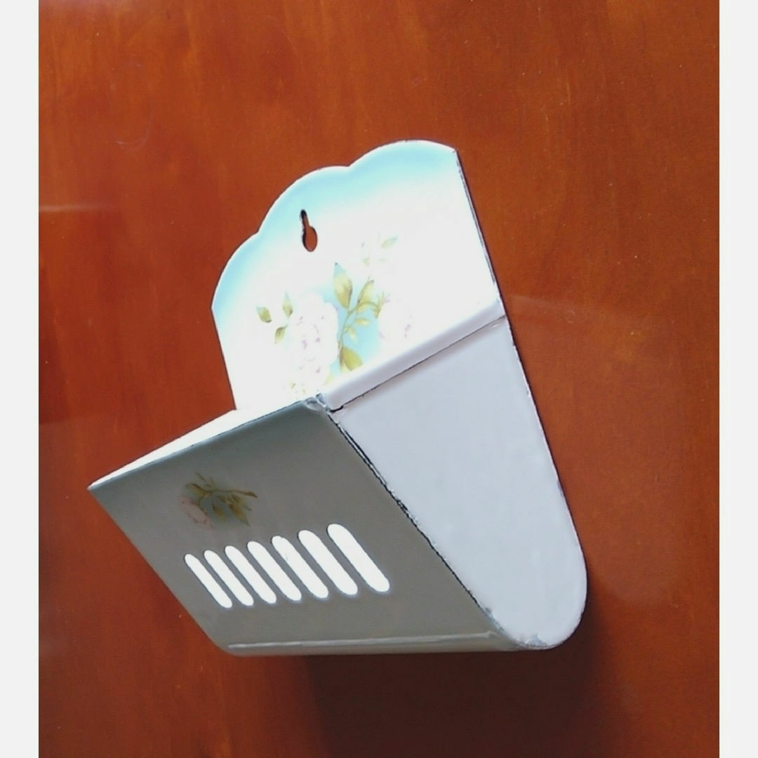 イマン ポワージュ 壁掛け用レターラックの通販 by 木苺のパフェ イマン ポワージュ 壁掛け用レターラックの通販 by 木苺のパフェ