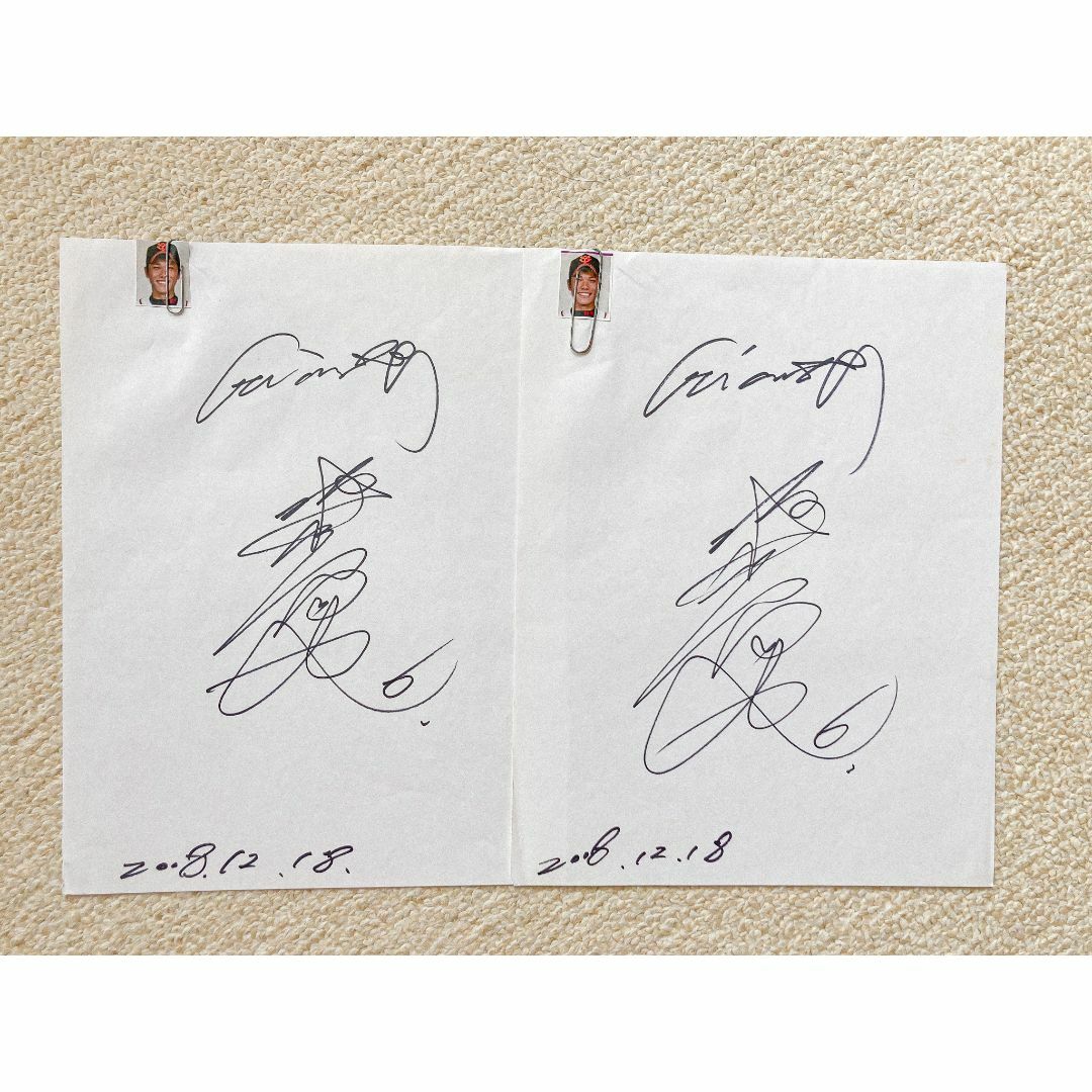 巨人 坂本勇人選手の直筆サイン2枚ずつの通販 by おん|ラクマ 巨人 坂本勇人選手の直筆サイン2枚ずつの通販 by おん|ラクマ