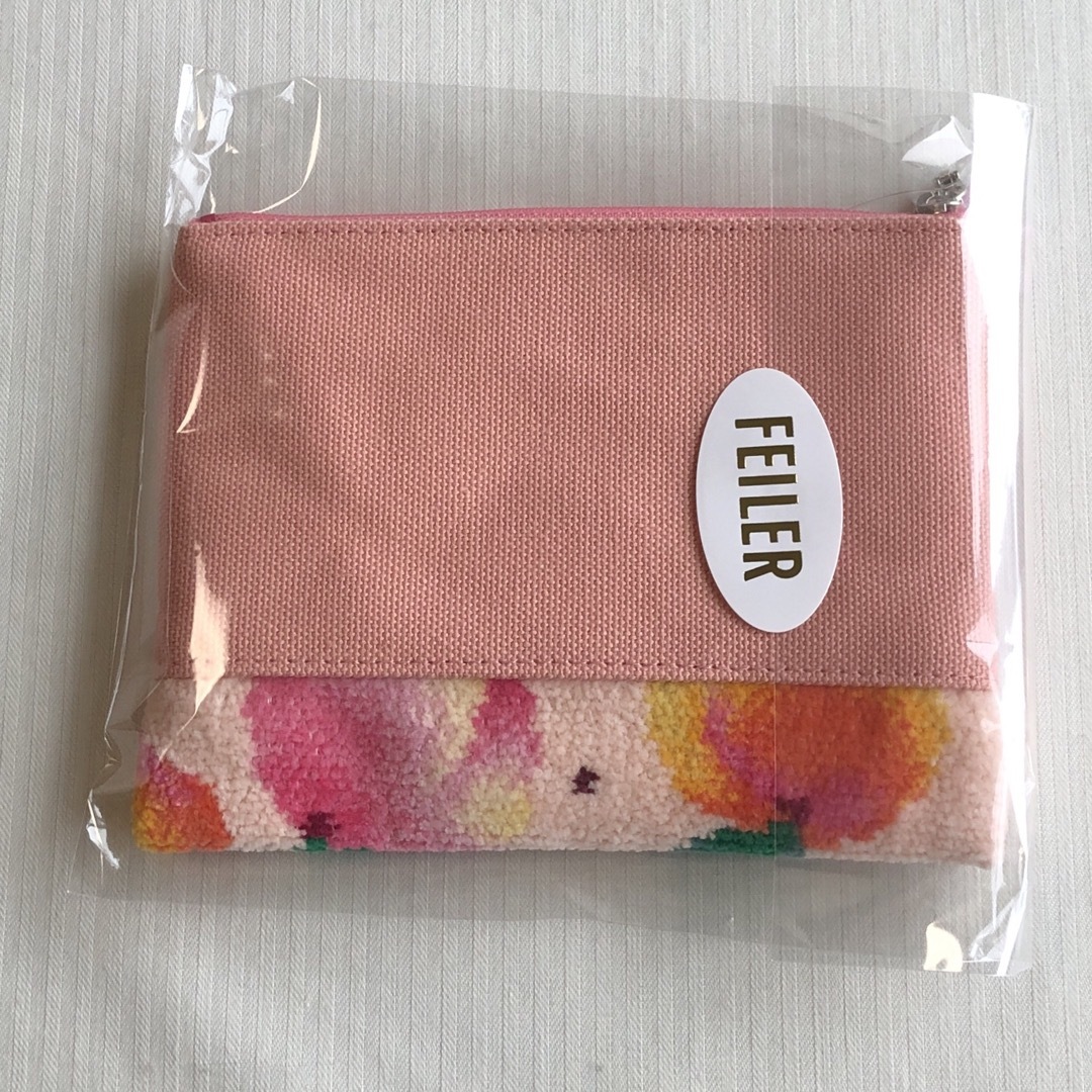 ラブラリーバイフェイラー×ちいかわ ちいかわピーチドット 刺繍 ラブラリーバイフェイラー×ちいかわ ちいかわピーチドット 刺繍