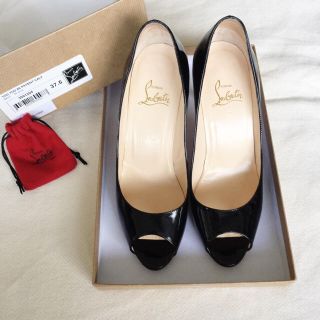 クリスチャンルブタン(Christian Louboutin)のルブタン パテント 37,5 24cm(ハイヒール/パンプス)