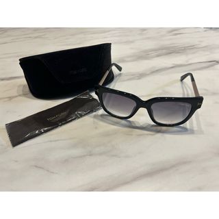 TOM FORDのフリマアイテム一覧 TOM FORDのフリマアイテム一覧