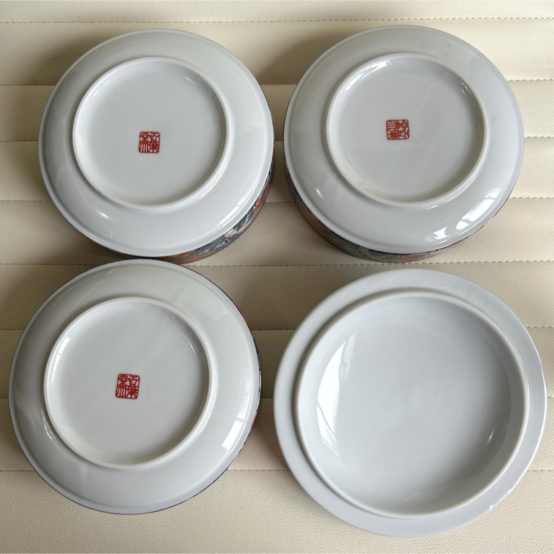 有田焼 - 有田焼 万葉窯 染錦牡丹 三段重 蓋付き重ね鉢 重箱 有田焼 - 有田焼 万葉窯 染錦牡丹 三段重 蓋付き重ね鉢 重箱