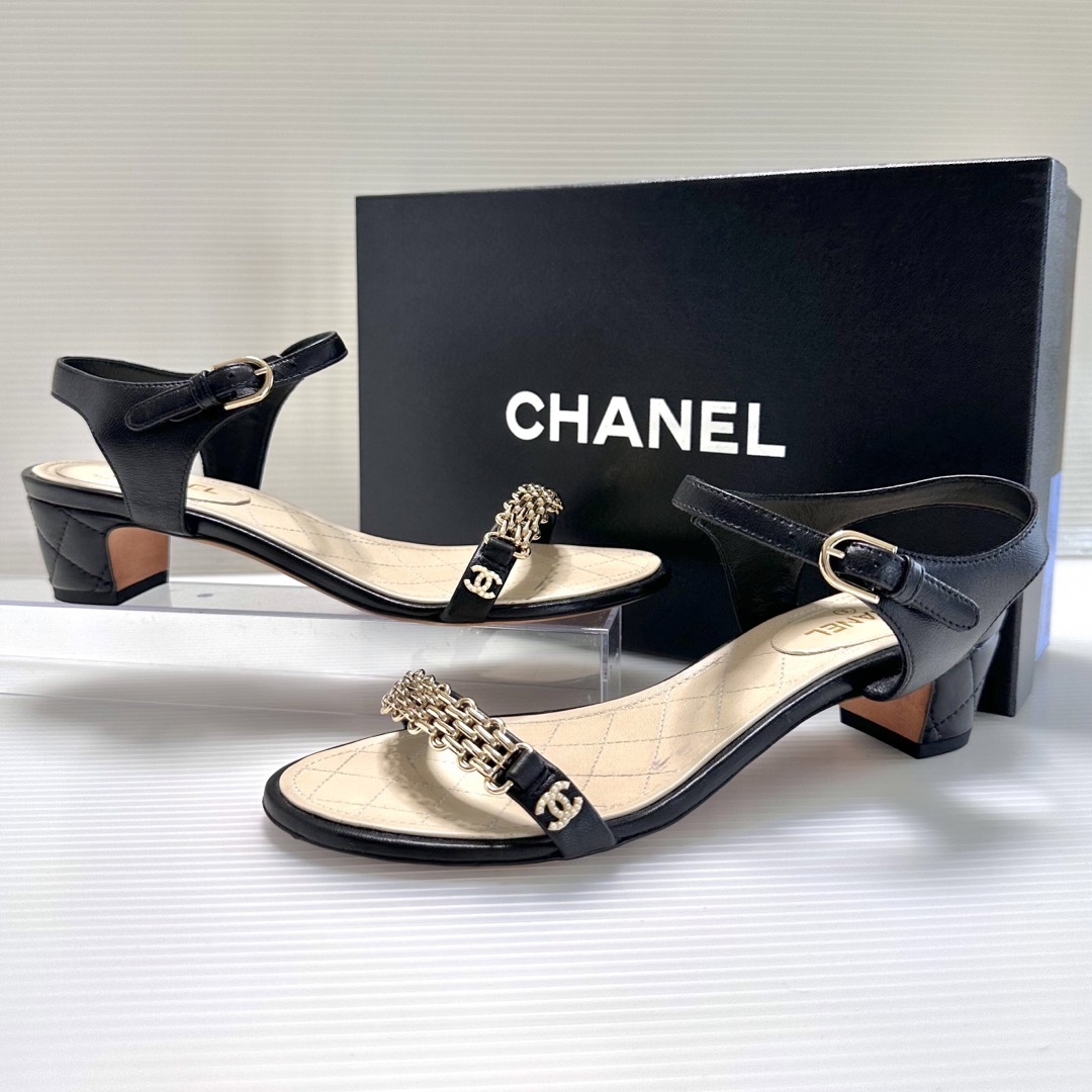 CHANEL - CHANEL シャネル パール ココマーク チェーン CHANEL - CHANEL シャネル パール ココマーク チェーン