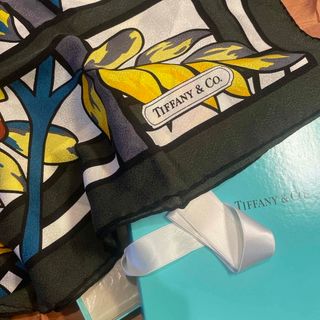 Tiffany & Co.(バンダナ/スカーフ)のフリマアイテム一覧 Tiffany & Co.(バンダナ/スカーフ)のフリマアイテム一覧