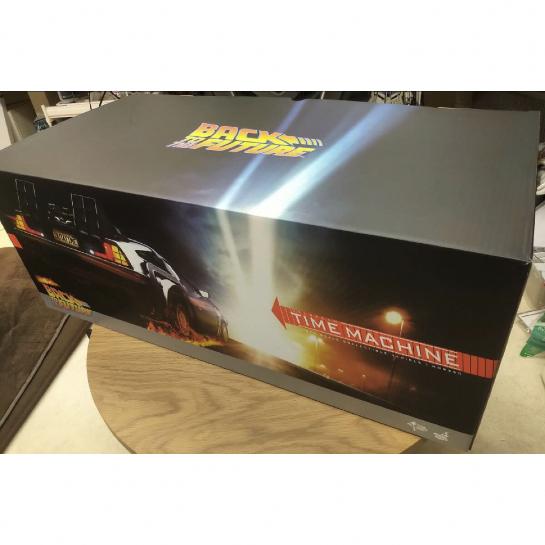 Hot Toys - 1/6 バック・トゥ・ザ・フューチャー デロリアン Hot Toys - 1/6 バック・トゥ・ザ・フューチャー デロリアン