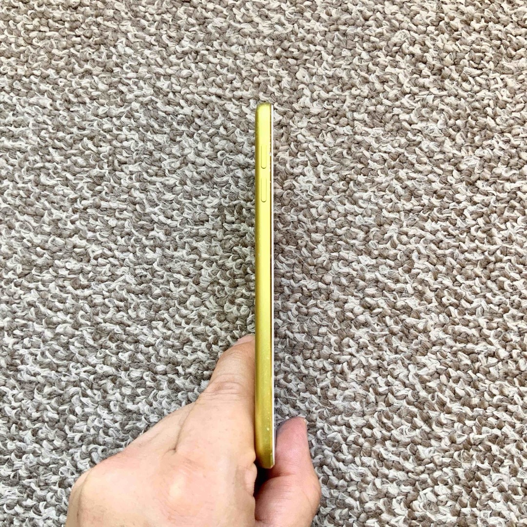 iPod touch(アイポッドタッチ)のiPod touch 第5世代 32GB Apple アップル アイポッド本体w スマホ/家電/カメラのオーディオ機器(ポータブルプレーヤー)の商品写真