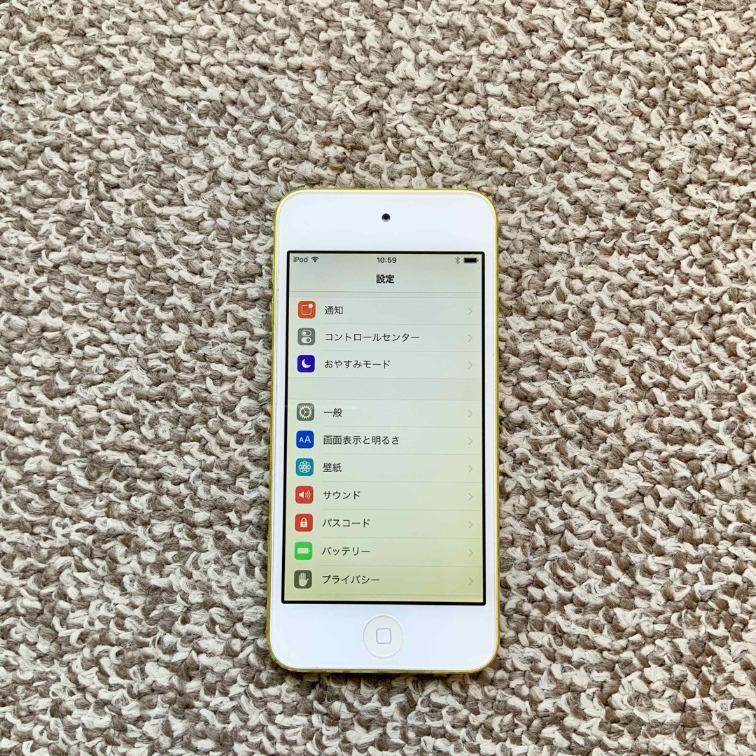 iPod touch(アイポッドタッチ)のiPod touch 第5世代 32GB Apple アップル アイポッド本体w スマホ/家電/カメラのオーディオ機器(ポータブルプレーヤー)の商品写真