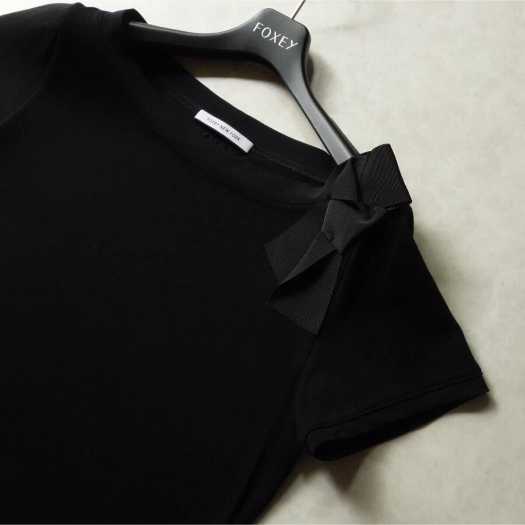 フォクシーニューヨーク Tシャツ カットソー リボン 半袖 40 黒 39193 フォクシーニューヨーク Tシャツ カットソー リボン 半袖 40 黒 39193
