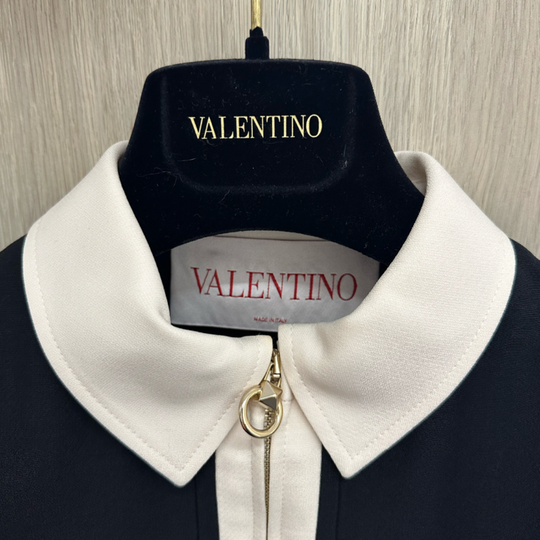 VALENTINO - VALENTINO ジップディールスリーブドレスの通販 by VALENTINO - VALENTINO ジップディールスリーブドレスの通販 by