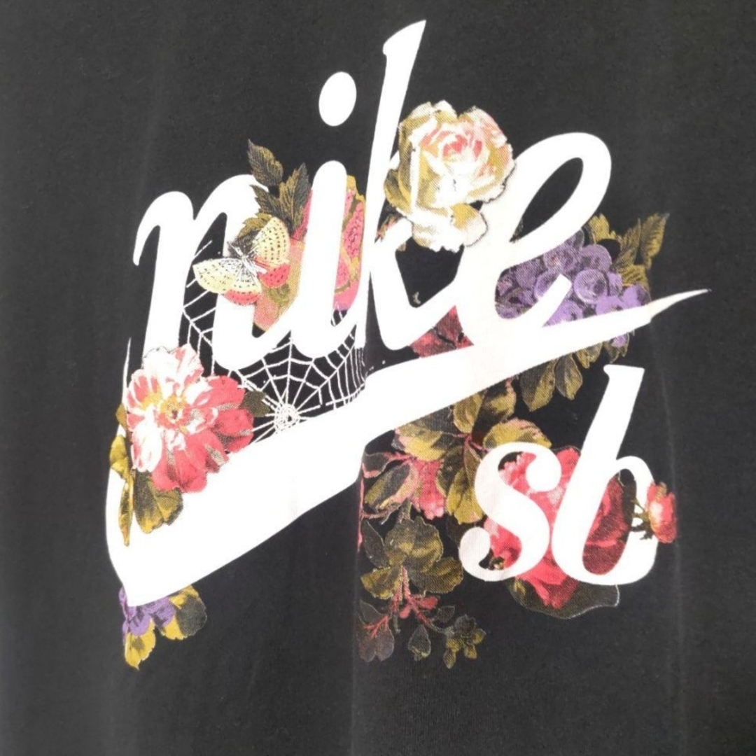 NIKE - 【希少デザイン・完売品】NIKE SB 花柄スウォッシュ T NIKE - 【希少デザイン・完売品】NIKE SB 花柄スウォッシュ T