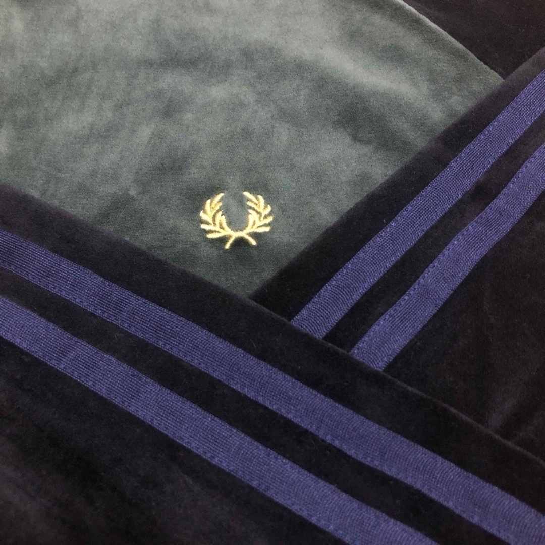 FRED PERRY - 美品⭐️Fred Perry ベロアトラックジャケットM FRED PERRY - 美品⭐️Fred Perry ベロアトラックジャケットM