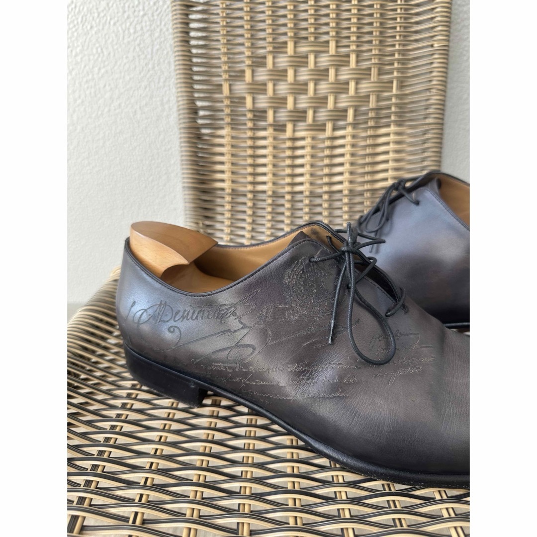 39950円 BERLUTI - 定価34,2万 ベルルッティ アレッサンドロ 39950円 BERLUTI - 定価34,2万 ベルルッティ アレッサンドロ