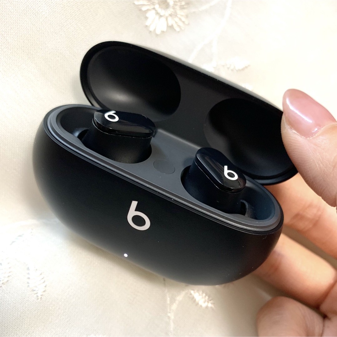 Beats - 【美品】Beats Studio Buds ワイヤレスイヤホン Beats - 【美品】Beats Studio Buds ワイヤレスイヤホン