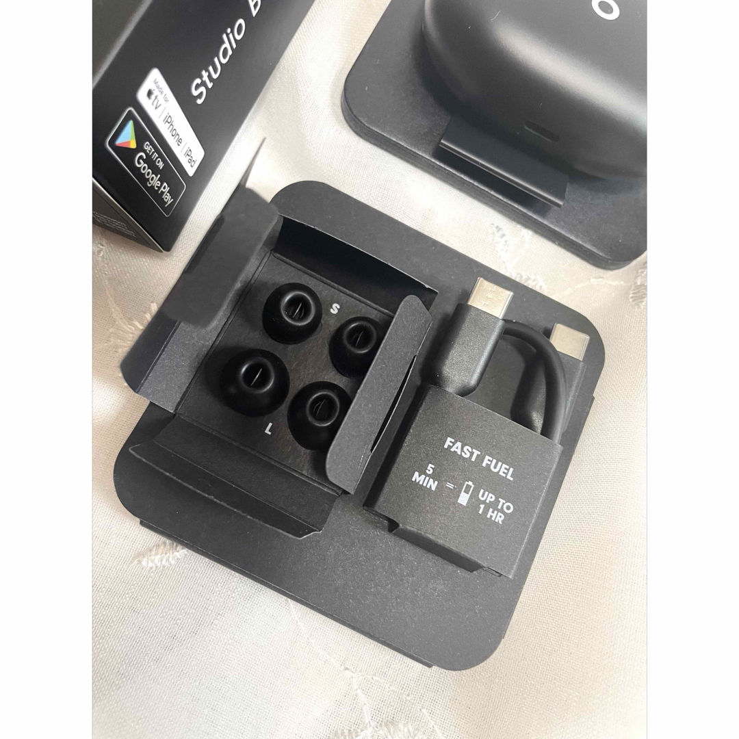 Beats - 【美品】Beats Studio Buds ワイヤレスイヤホン Beats - 【美品】Beats Studio Buds ワイヤレスイヤホン
