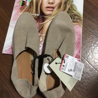 ザラ(ZARA)の♡ZARAバブーシュ♡ベージュ35★お値下げします★7200円→6500円(スリッポン/モカシン)