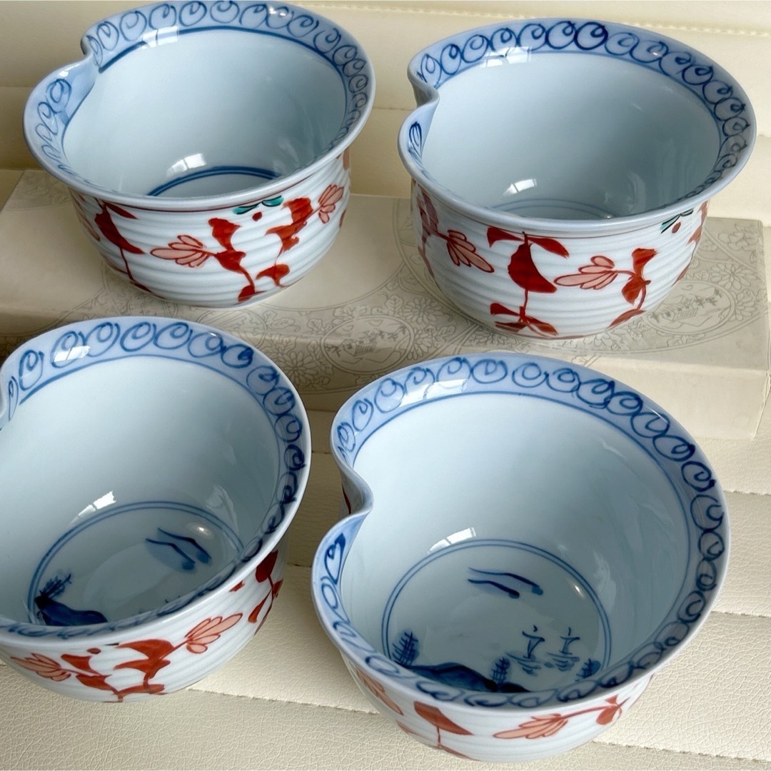 有田焼 - 有田焼 赤絵 染付山水 小鉢揃 4枚セット 変形鉢 古 有田焼 - 有田焼 赤絵 染付山水 小鉢揃 4枚セット 変形鉢 古