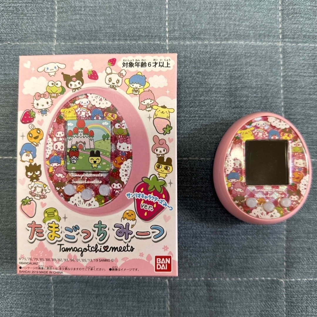 たまごっち みーつ サンリオキャラクターズみーつVer. ネック たまごっち みーつ サンリオキャラクターズみーつVer. ネック