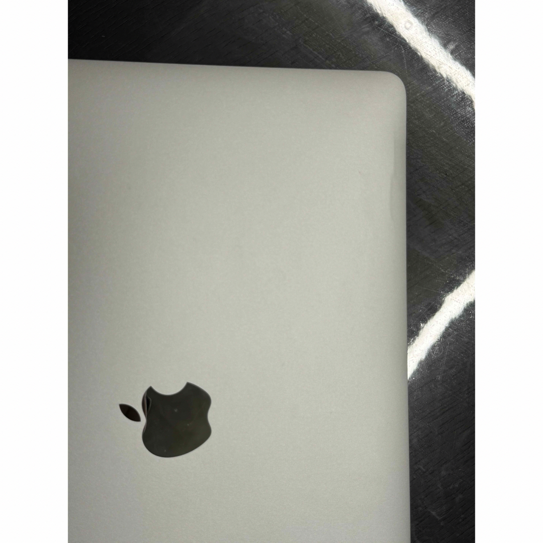 MacBook Pro 13 2017 Core i5 8G 512GB MacBook Pro 13 2017 Core i5 8G 512GB