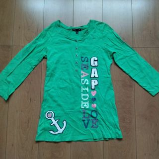 GAP 160 女の子 トップス グリーン ボタン ロンＴ ロゴ ハート 長袖(Tシャツ/カットソー)