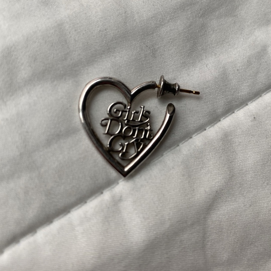 Girls Don't Cry - girls don't cry × careering ピアス Girls Don't Cry - girls don't cry × careering ピアス