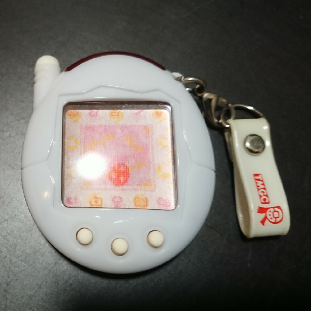 新品・未使用】ケータイかいツー! たまごっち+ 赤いシリーズ 新品・未使用】ケータイかいツー! たまごっち+ 赤いシリーズ