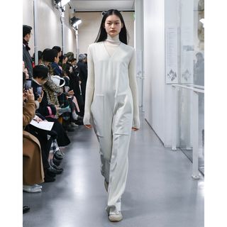 AURALEE - AURALEE JUMPSUITオーラリージャンプスーツの通販 by AURALEE - AURALEE JUMPSUITオーラリージャンプスーツの通販 by