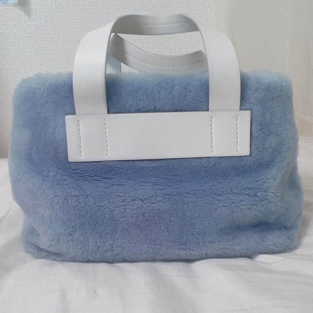 MIU MIU - miumiu ファーバッグの通販 by since.|ミュウミュウ MIU MIU - miumiu ファーバッグの通販 by since.|ミュウミュウ