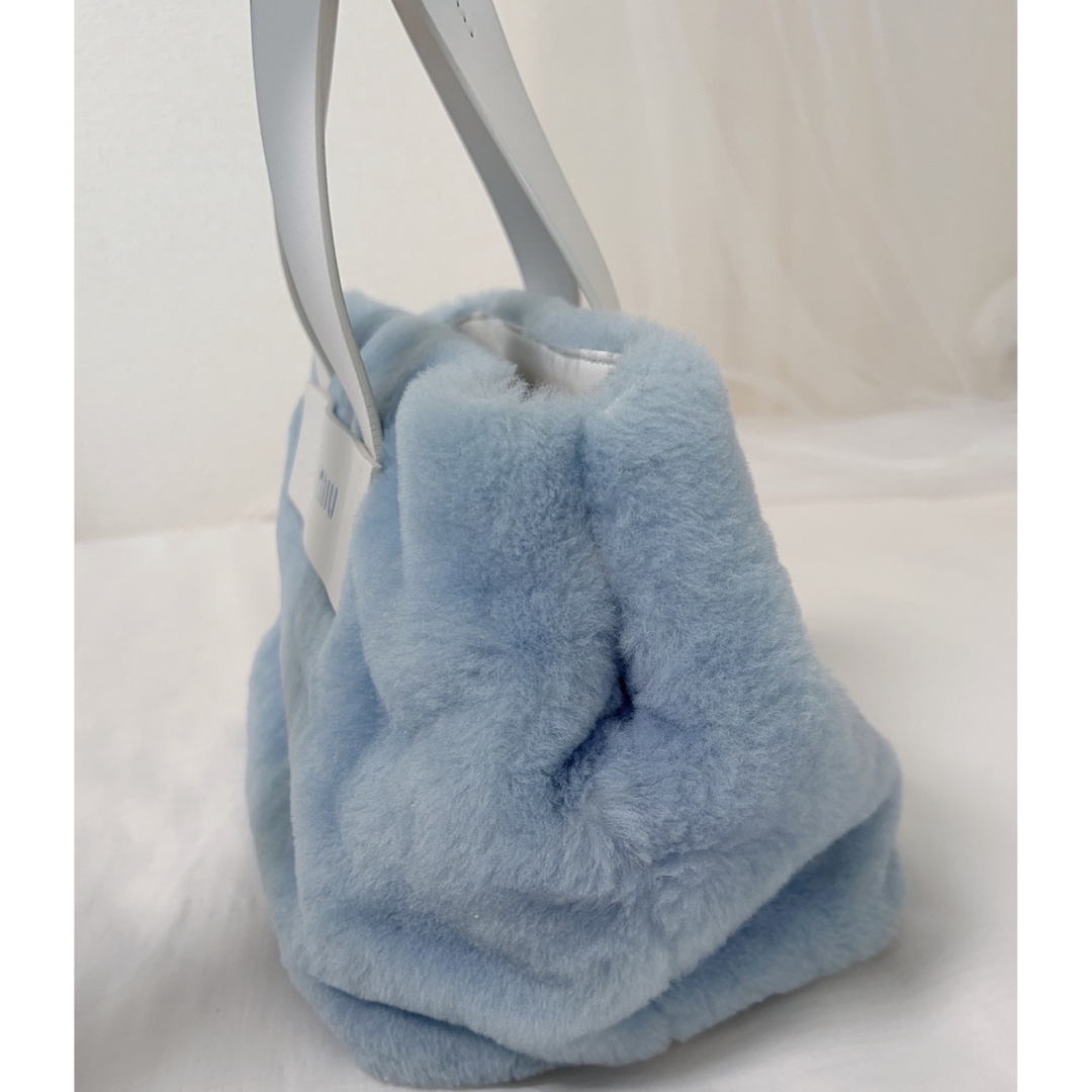MIU MIU - miumiu ファーバッグの通販 by since.|ミュウミュウ MIU MIU - miumiu ファーバッグの通販 by since.|ミュウミュウ