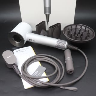 Dyson(ドライヤー)のフリマアイテム一覧 Dyson(ドライヤー)のフリマアイテム一覧