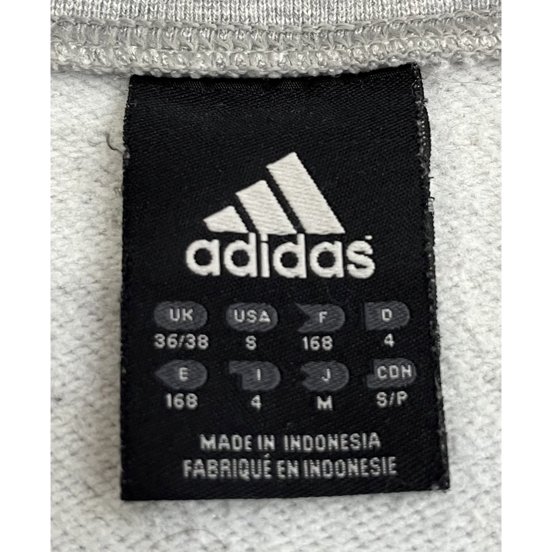 adidas - adidas 万国旗タグ パフォーマンス刺繍ロゴ 前V adidas - adidas 万国旗タグ パフォーマンス刺繍ロゴ 前V