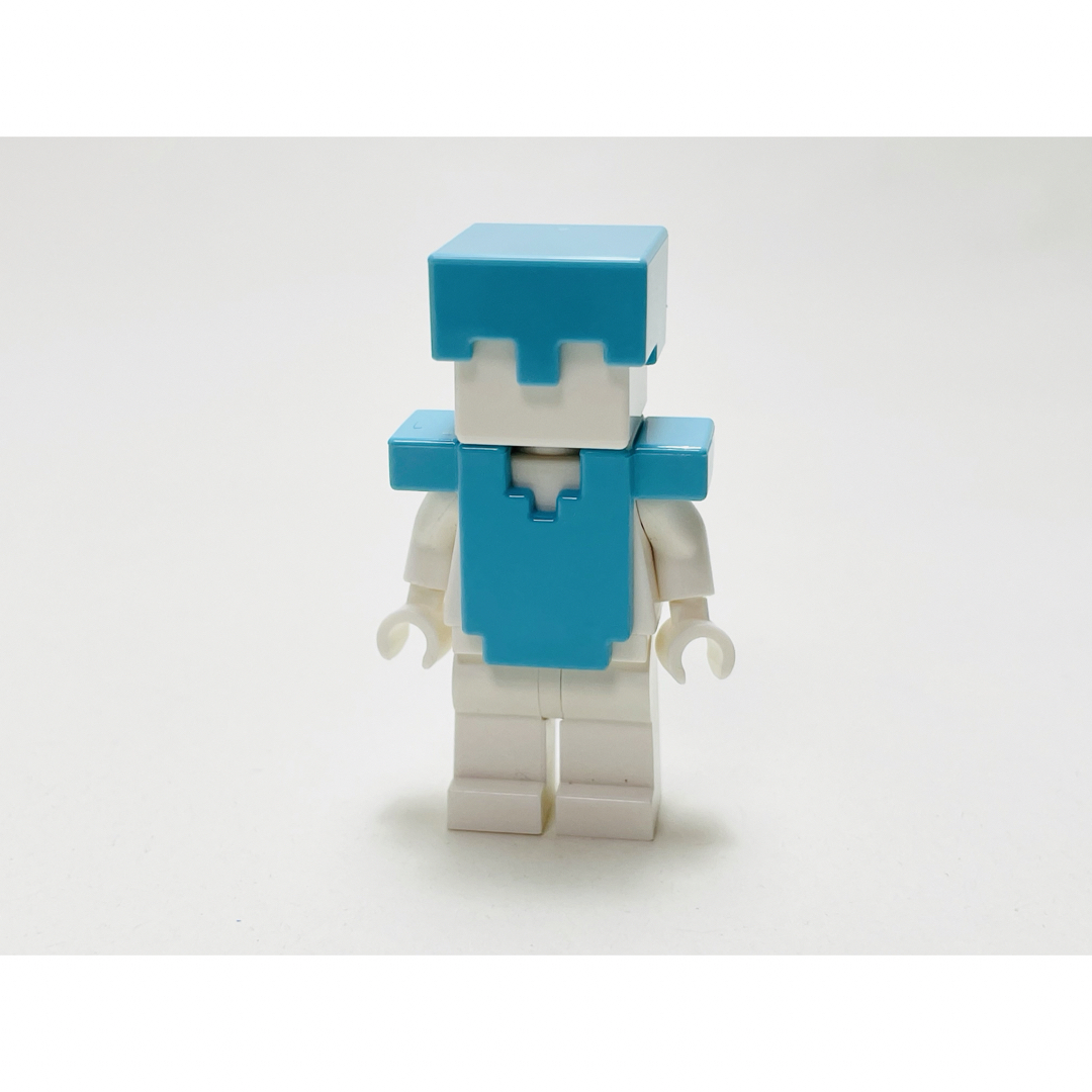 Lego(レゴ)の【新品未使用】レゴ ヘルメット アーマー ミディアムアズール キッズ/ベビー/マタニティのおもちゃ(知育玩具)の商品写真