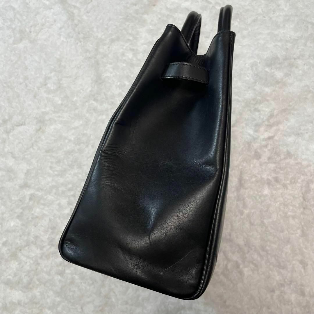 TWANY - 極美品✨TOWANNY カデナ 本革 ハンドバッグ 南京錠 TWANY - 極美品✨TOWANNY カデナ 本革 ハンドバッグ 南京錠