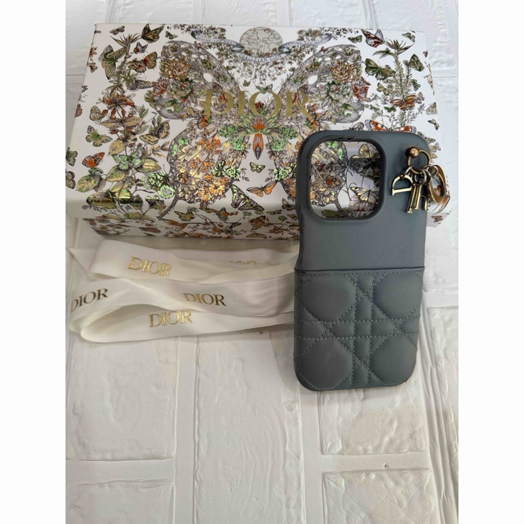 Christian Dior - DIOR スマホケース iPhone15Pro 箱付きの通販 Christian Dior - DIOR スマホケース iPhone15Pro 箱付きの通販
