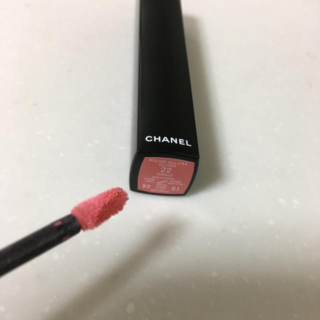 CHANEL(シャネル)のcota409様専用♡シャネル♡ルージュアリュールグロスクリック２２ コスメ/美容のベースメイク/化粧品(リップグロス)の商品写真