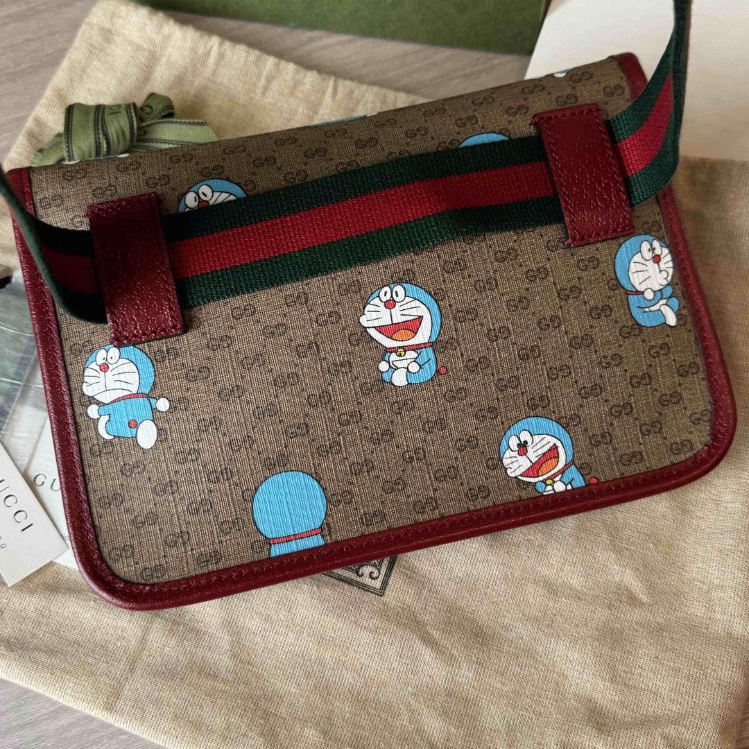 GUCCI - 新品未使用 ドラえもん x GUCCI ベルトバッグの通販 by GUCCI - 新品未使用 ドラえもん x GUCCI ベルトバッグの通販 by