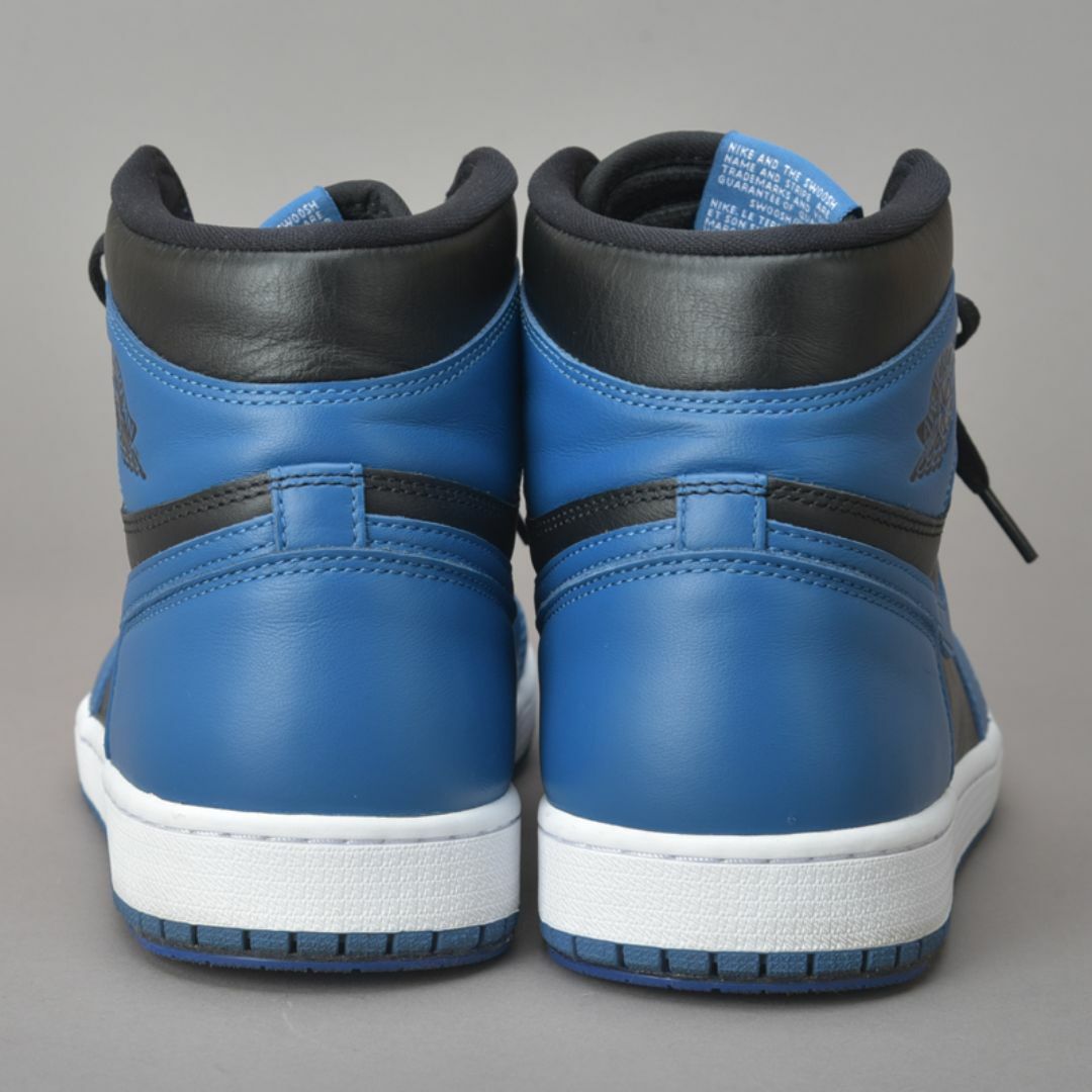 新品同様♡NIKE エアジョーダン1 レトロハイカットスニーカー 新品同様♡NIKE エアジョーダン1 レトロハイカットスニーカー