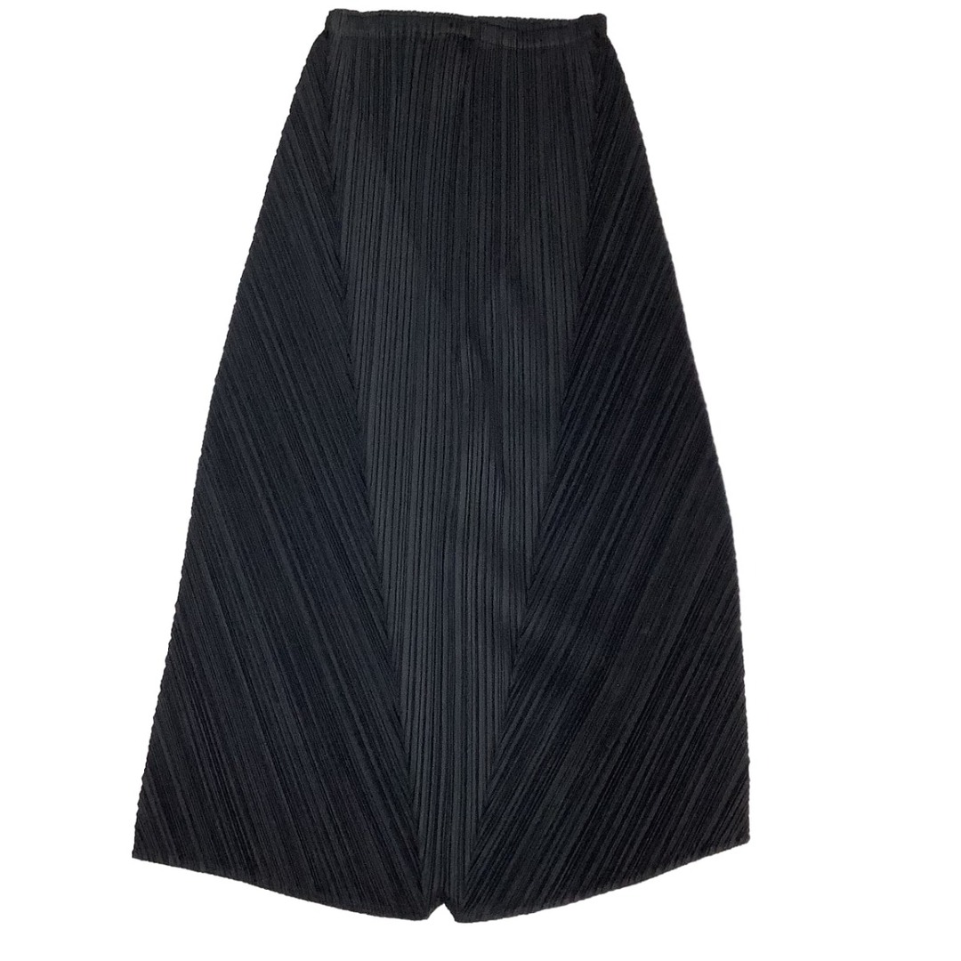♪♪ISSEY MIYAKE イッセイミヤケ PLEATS PLEASE 変形 スカート ♪♪ISSEY MIYAKE イッセイミヤケ PLEATS PLEASE 変形 スカート