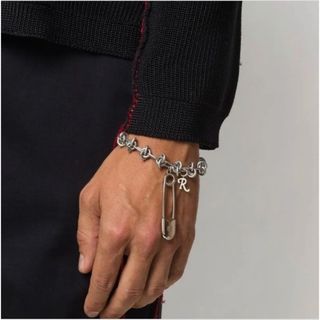 RAF SIMONS(ブレスレット)のフリマアイテム一覧 RAF SIMONS(ブレスレット)のフリマアイテム一覧