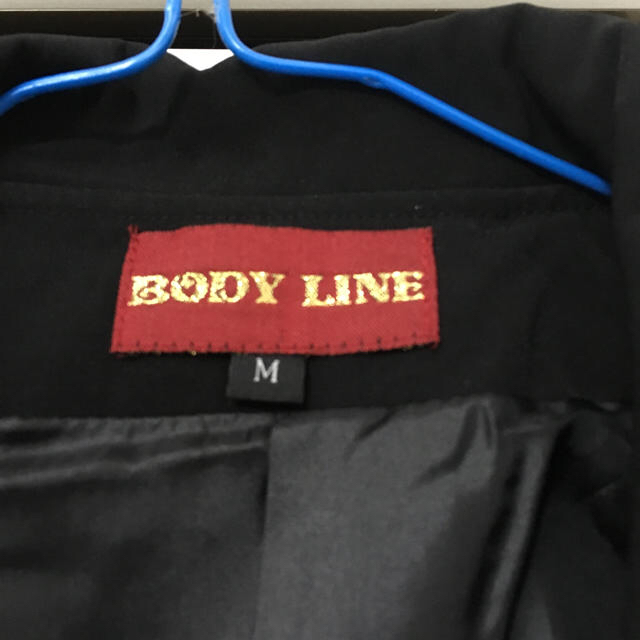BODYLINE(ボディライン)のBODY LINE ジャケット レディースのジャケット/アウター(テーラードジャケット)の商品写真