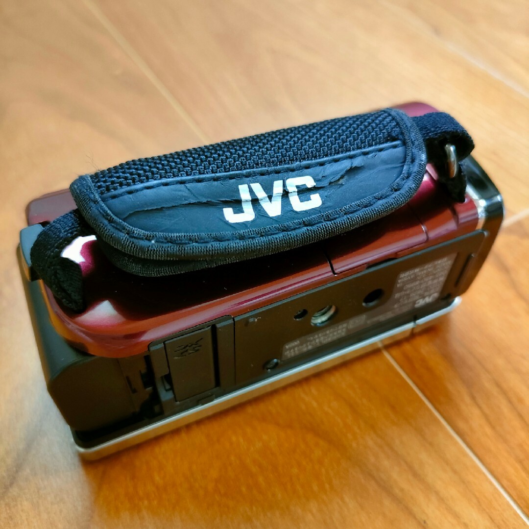 JVC Everio ビデオカメラ GZ-HM880-R ビデオカメラ JVC Everio ビデオカメラ GZ-HM880-R ビデオカメラ