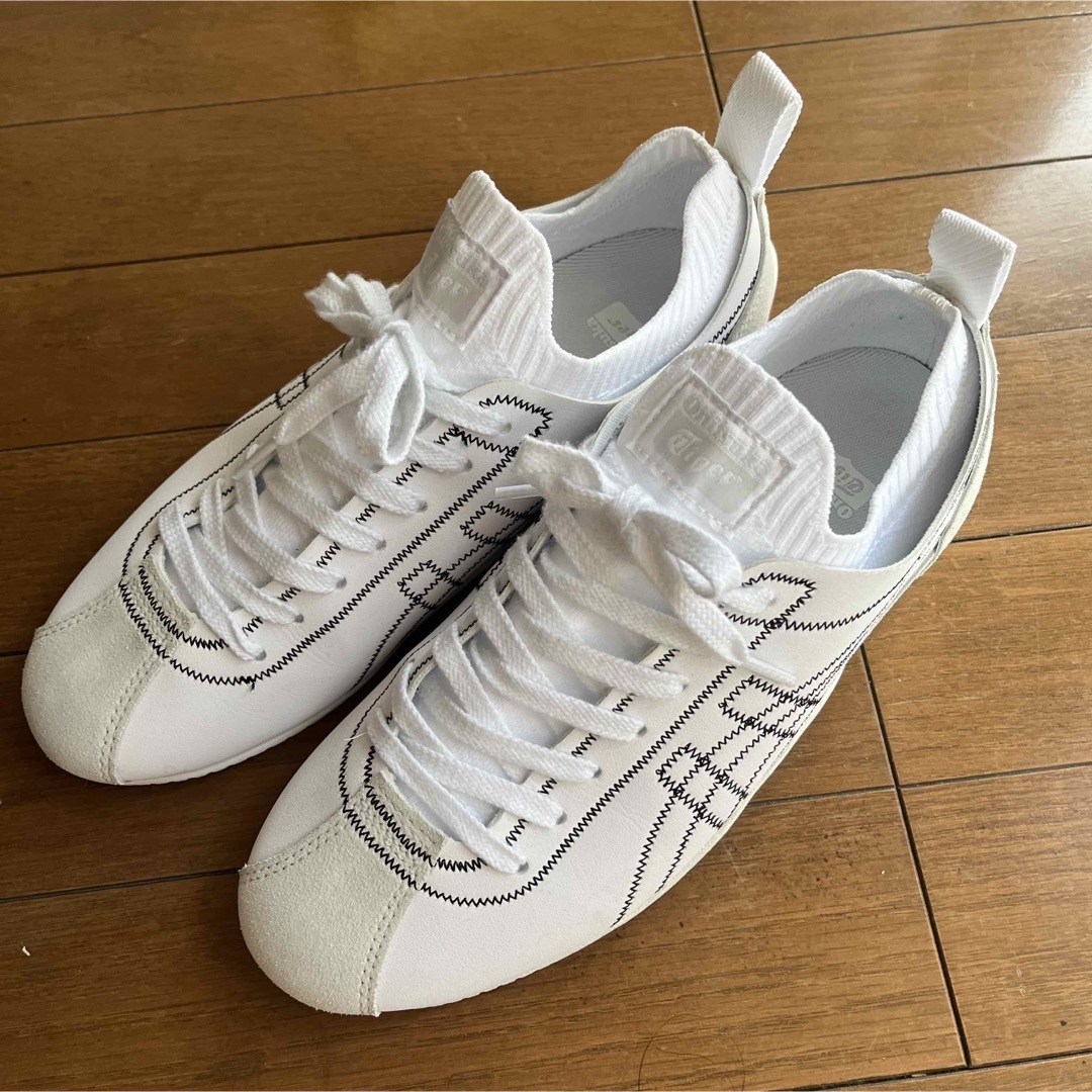Onitsuka Tiger SCLAW MT 遠し ブラック/ホワイト 26.5cm Onitsuka Tiger SCLAW MT 遠し ブラック/ホワイト 26.5cm