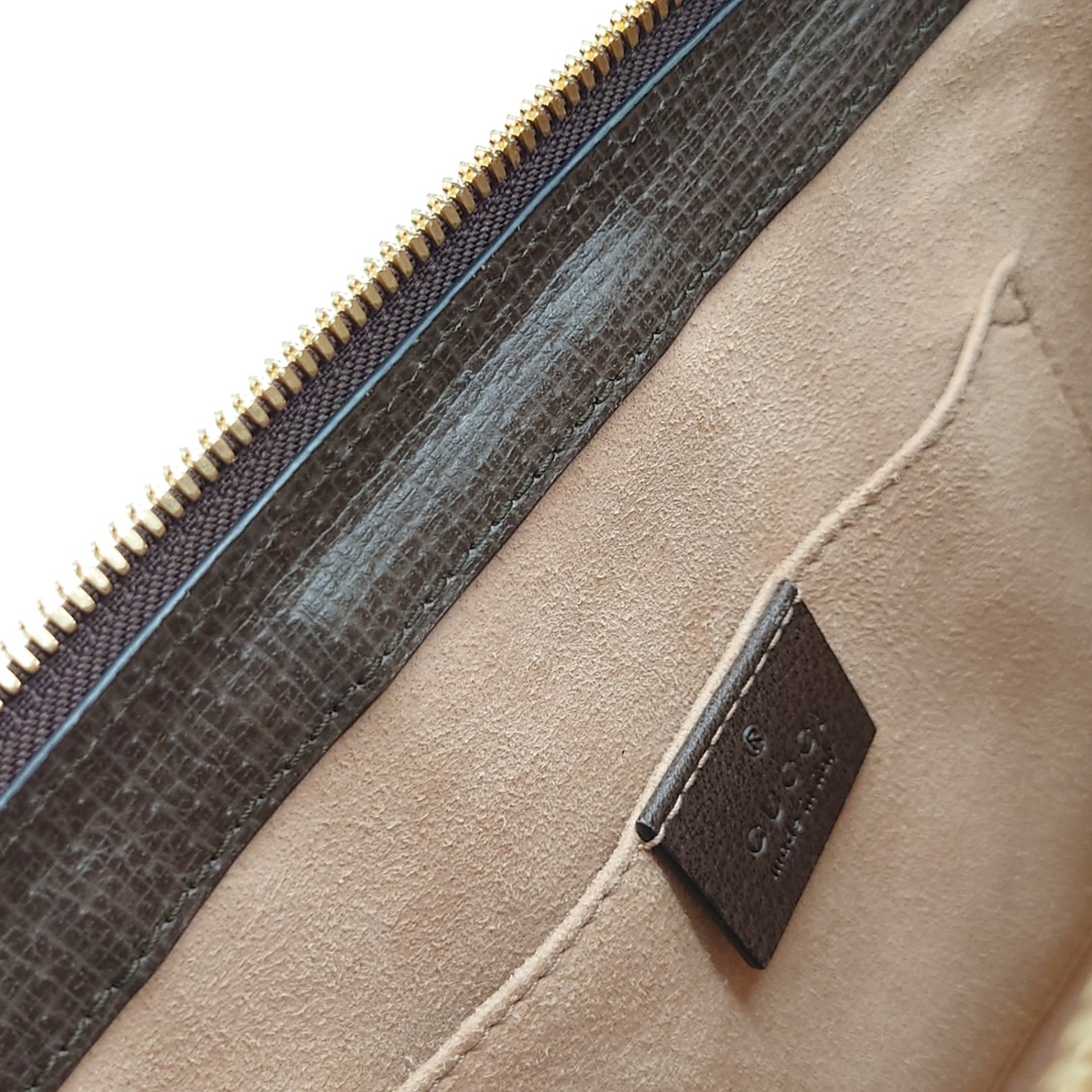 GUCCI - グッチ GUCCI GGスモールトートバッグ バッグ オフィ GUCCI - グッチ GUCCI GGスモールトートバッグ バッグ オフィ