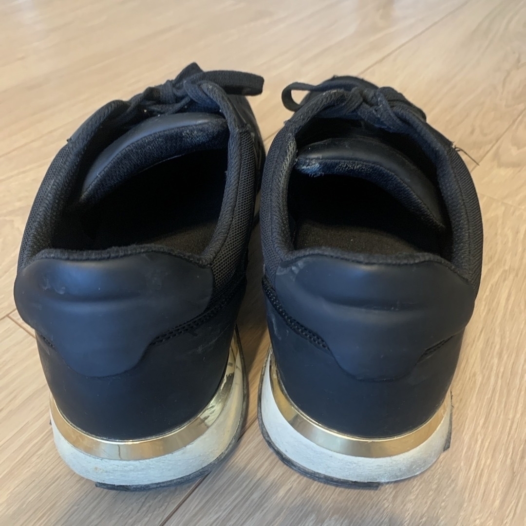 ZARA - ZARA スニーカー メンズ 27.0㎝ ブラック×ゴールドの通販 ZARA - ZARA スニーカー メンズ 27.0㎝ ブラック×ゴールドの通販