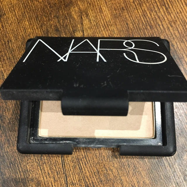 NARS(ナーズ)のNARSブラッシュ コスメ/美容のベースメイク/化粧品(フェイスカラー)の商品写真