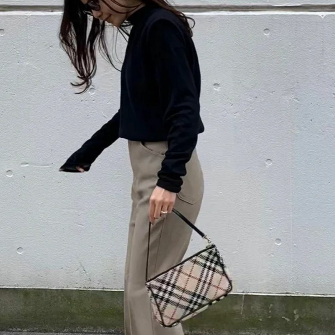 BURBERRY - バーバリー ミニバッグ BURBERRY ツイード レザー BURBERRY - バーバリー ミニバッグ BURBERRY ツイード レザー